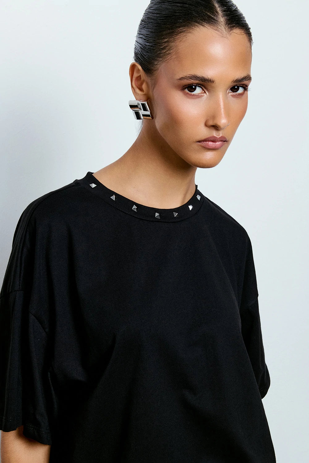 T-SHIRT ASIMMETRICA INSERTO PIZZO