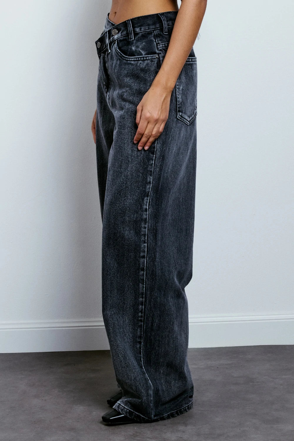 JEANS CROSSED WIDE LEG GINEVRA NERO